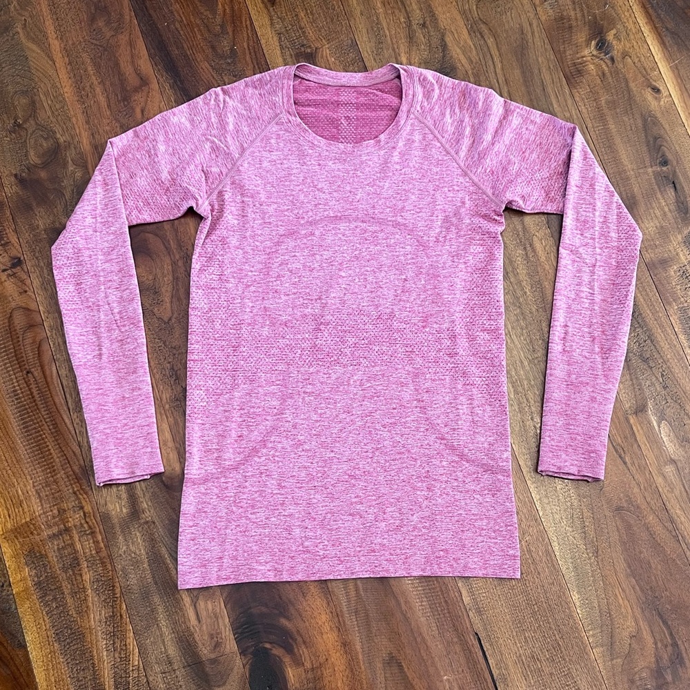 Lululemon Swiftly Tech Long Sleeve 2.0 Waist Length Size 8